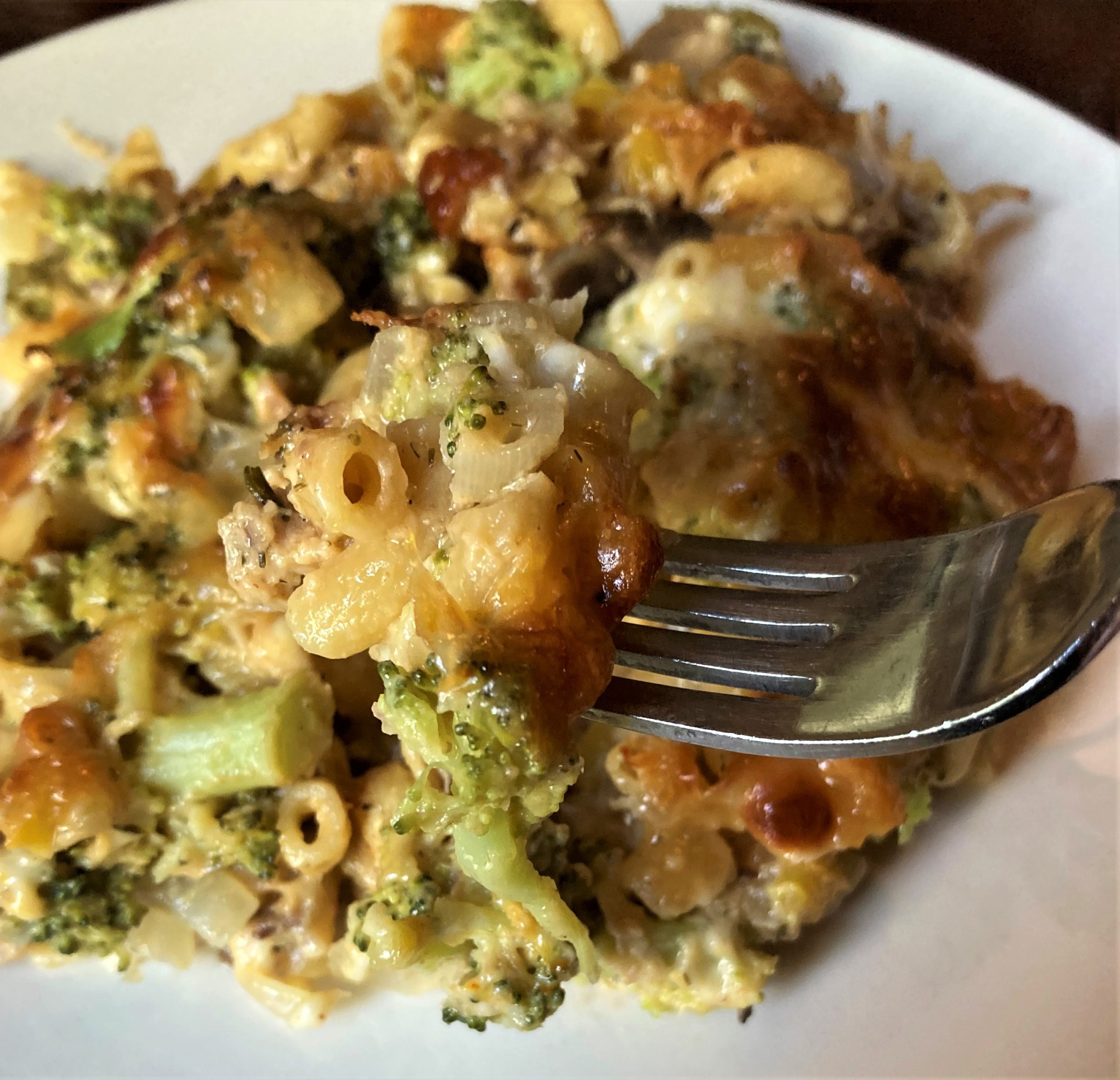 Macaroni and Cheese Broccoli Casserole